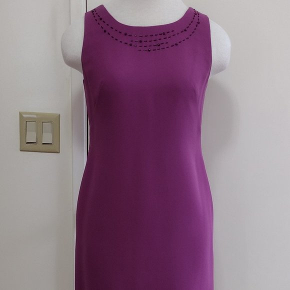 Elegant Sequin Embroidered Neck Sleeveless Party Dress NWOT - Picture 8 of 13